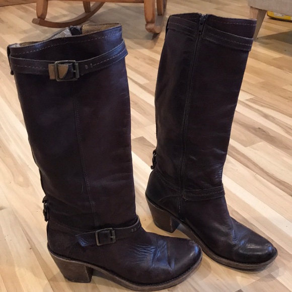Frye Shoes - Frye Boots
